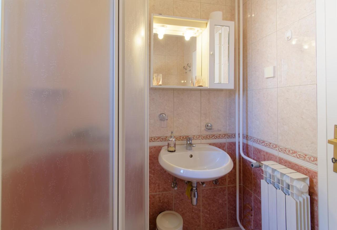 Apartments Marta By Rent Istria Novigrad Istria 外观 照片