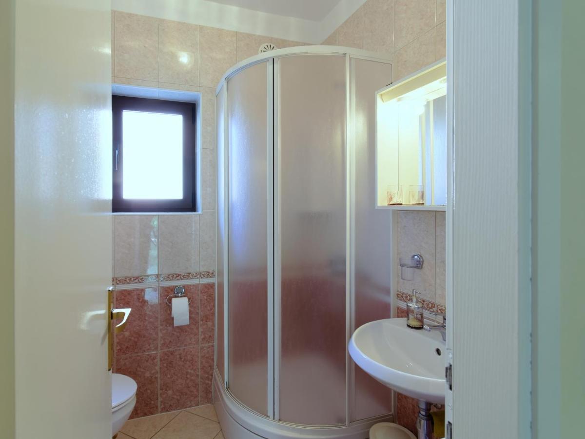 Apartments Marta By Rent Istria Novigrad Istria 外观 照片
